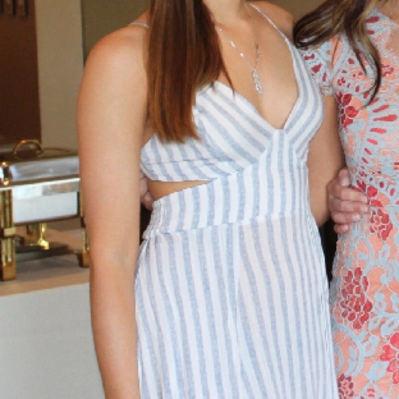 Striped maxi with open tie back - Picture 3 of 3